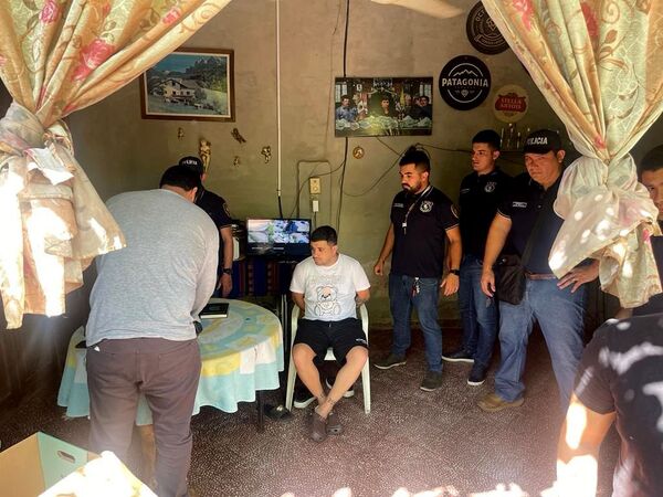 Uso de tarjeta de débito fue clave para identificar a supuesto asesino de Javier Ibarra | 1000 Noticias