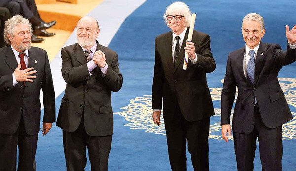 Diario HOY | Tras 55 años, grupo argentino Les Luthiers se despide de los escenarios