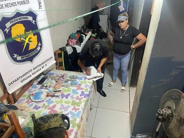 Allanan una casa en Tablada ante sospechas de ser un foco de microtráfico - Policiales - ABC Color