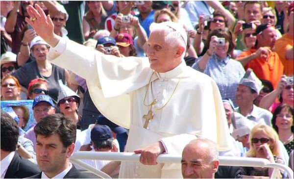 El Papa Benedicto XVI le negó al activista del aborto Joe Biden una invitación a su funeral
