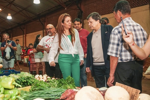 Euclides promete que su gobierno dará créditos y asistencia a pequeños productores