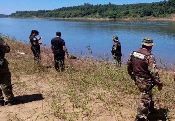 MUJER HABRÍA ARROJADO A SUS HIJOS AL RÍO PARANÁ Y LUEGO INTENTÓ SUICIDARSE - Itapúa Noticias