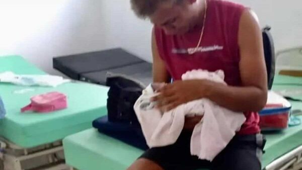 Bebé murió tras nacer en una ambulancia