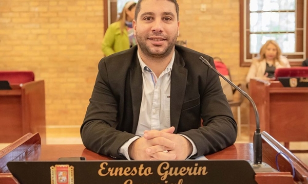 Concejal reclama despilfarro y cobro de entradas para festival por aniversario de CDE