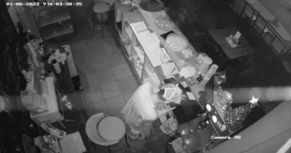 Descubren a ladrón en flagrancia pero ante inacción policial logra escapar | Radio Regional 660 AM