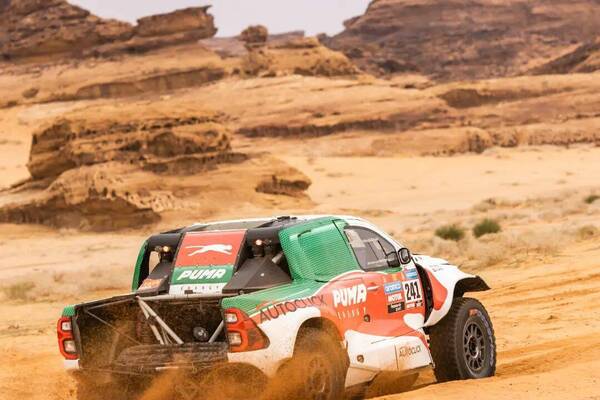 [VIDEO] Otra gran jornada de Andrea Lafarja en el Rally Dakar