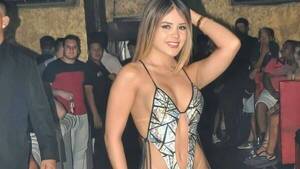 ¡Noche explosiva! El primer desfile del año de la Miss Bombonazo