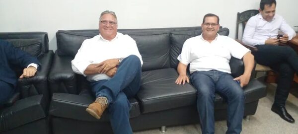 Presentan denuncia contra elección de gobernador interino de Caaguazú - Política - ABC Color