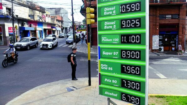Los emblemas alzan de inmediato el precio del gasoil tras ajuste del ISC