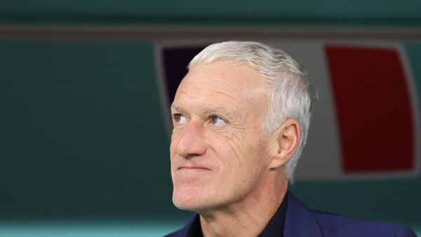 Deschamps prolonga su contrato como seleccionador francés