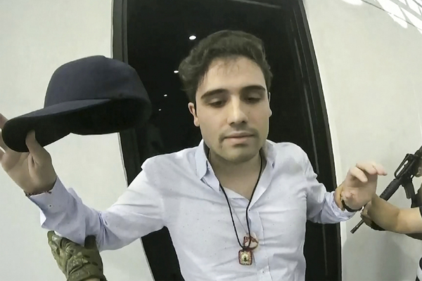 Un juez suspendió la extradición de Ovidio Guzmán a EEUU - ADN Digital