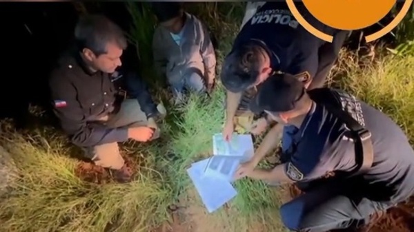 Cae sospechoso de fingir ser miembro de grupo criminal - Paraguaype.com