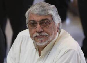 Diario HOY | Critican a Efraín por decir que habló con Lugo de política