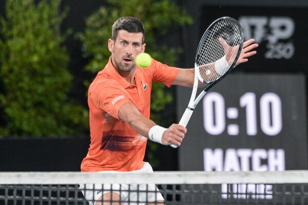 Diario HOY | Djokovic supera a Medvedev y es finalista en Adelaida