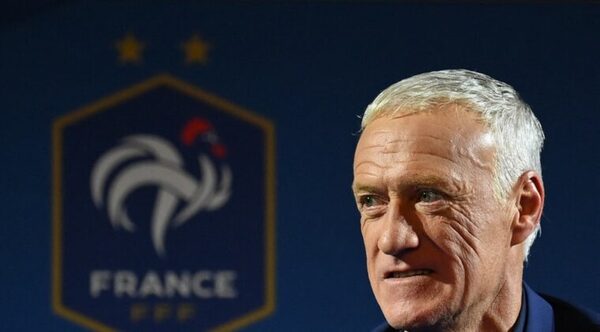 Deschamps amplía su vínculo con la selección de Francia