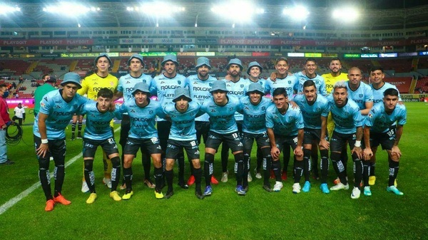 ¡El emotivo homenaje que un equipo de fútbol le hizo a Don Ramón!