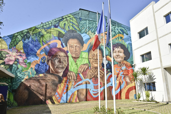 Diario HOY | Tour Latido Urbano: Recorrido por los principales murales de Asunción
