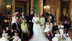 El príncipe Enrique dice que su padre tenía celos de Meghan y Catalina