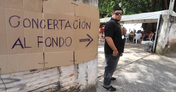 La Nación / Ataques a la unidad colorada: “La Concertación debe resolver sus problemas para ser opción”