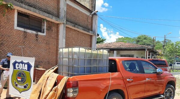 Incautan más de 1.000 litros de combustible