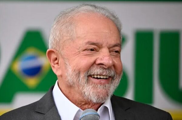 Invitado por Lacalle Pou, Lula irá a Uruguay, en Paraguay no dicen nada