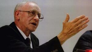 Murió Adriaan Vlok, ministro de la represión en el apartheid en Sudáfrica - El Independiente