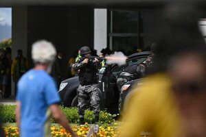 Brasil: bolsonaristas radicales invaden el Palacio presidencial - Mundo - ABC Color