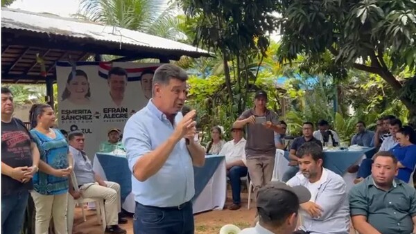 Santi Peña no es el candidato, es el “Cartes jagua’i”, afirma Alegre