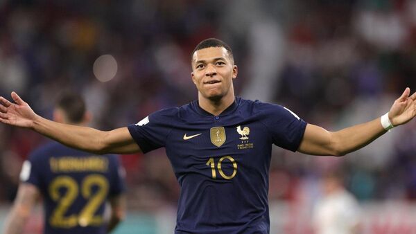 Mbappé Responde al presidente de la FFF: "Zidane es Francia"