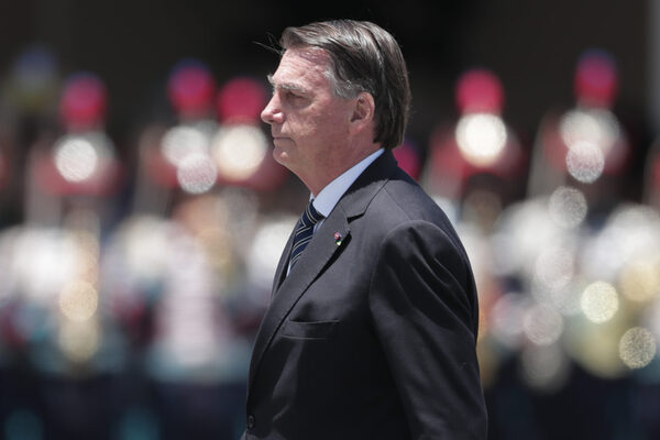 Bolsonaro rechaza de forma tibia el intento de golpe de Estado de sus seguidores - MarketData