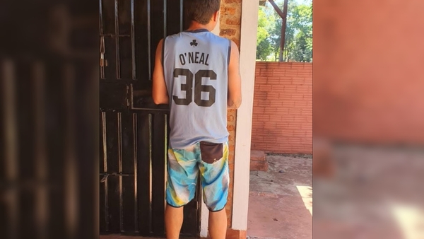 Un hombre sup. agredió a todos los integrantes de su familia y fue detenido