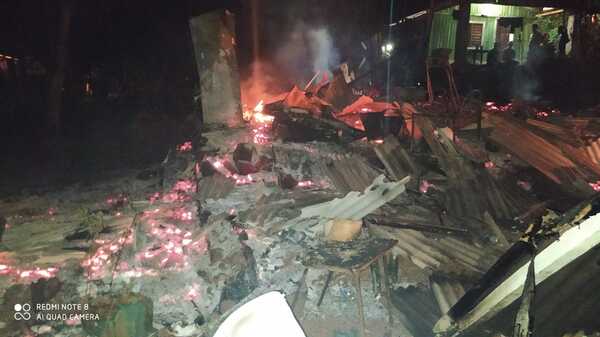 Hombre muere calcinado al incendiarse su casa - La Clave