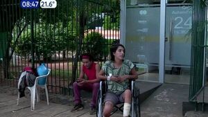 Pide que Comuna se haga cargo de cirugía tras caer a un pozo en la calle