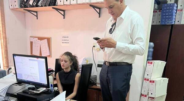 Agredida en fiesta de Año Nuevo, lloró en la fiscalía