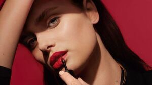 Labios protagonistas: el make up en este 2023