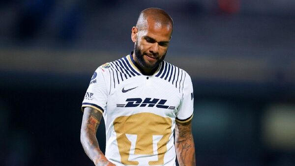 Juez investiga a Dani Alves por presunta agresión sexual en discoteca