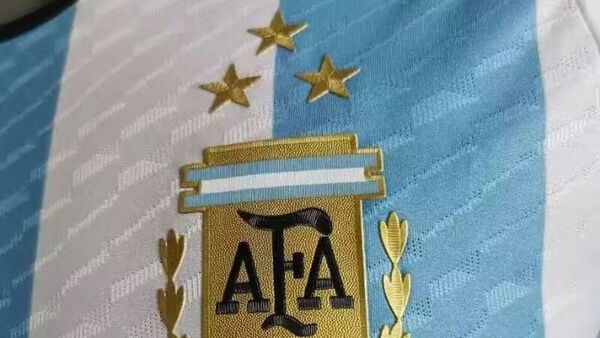 Argentina estrenará camiseta con tres estrellas en Sudamericano Sub 20