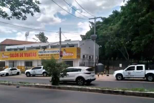 Diario HOY | Asaltan local de pollos en Villa Elisa