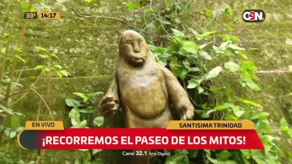 Recorremos el Paseo de los Mitos - C9N