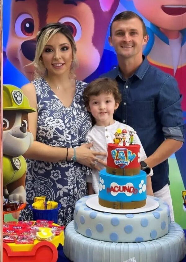 Facu, el hijo del futbolista Walter Clar, cumplió tres años - Gente - ABC Color