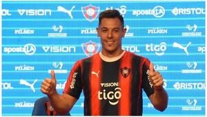 Diego Churín fue presentado: "Me apasiona estar acá"