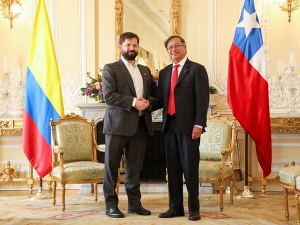 Presidentes de Chile y Colombia llaman a reunión urgente de la OEA