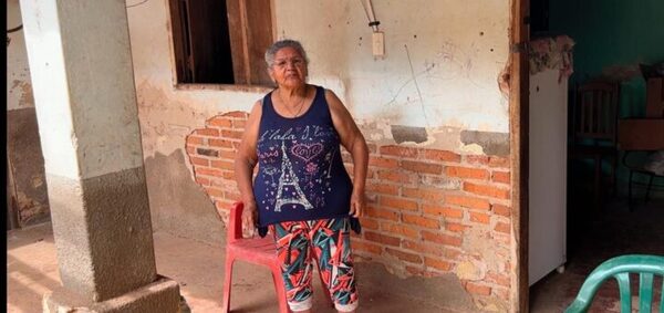 Adulta mayor denuncia encontrarse en estado de abandono | Radio Regional 660 AM