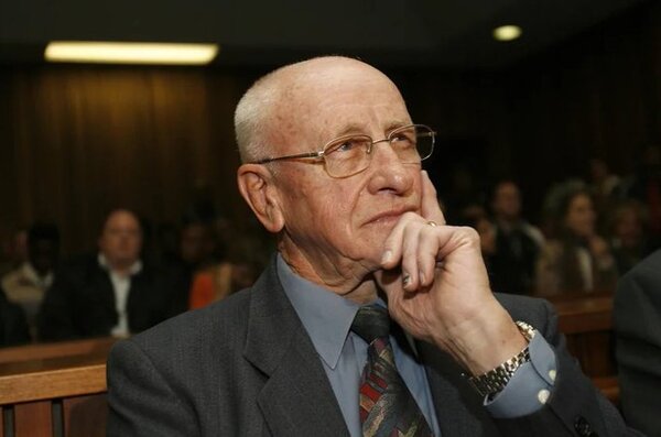 Falleció Adriaan Vlok, el temido ministro de Seguridad del apartheid en Sudáfrica