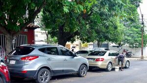 Frentistas exigen exoneración del estacionamiento tarifado en capital