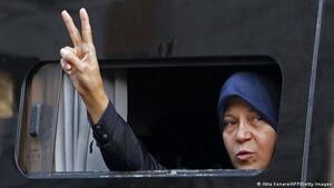 Condenada a 5 años de prisión Faezeh Hashemí, hija de un expresidente iraní