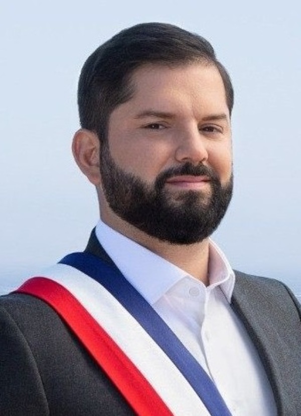 Boric aplazado - El Independiente