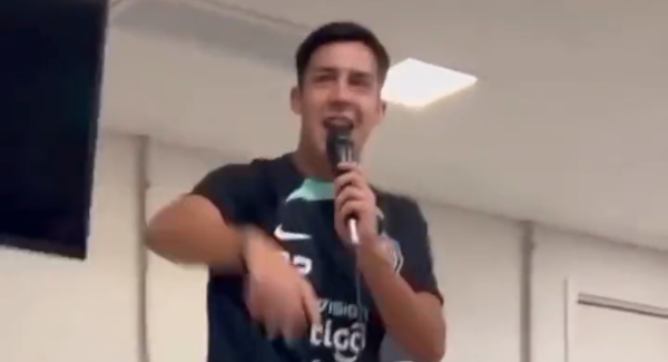 Canterano de Olimpia a puro rap en la concentración: 'Churín no pasa, porque...'