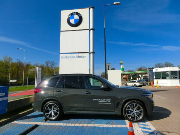 BMW vende 2,4 millones de automóviles en 2022, un 4,8% menos - Revista PLUS