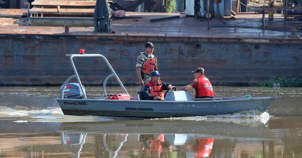 La Nación / Hallan cuerpos de joven y niño ahogados en el río Paraguay